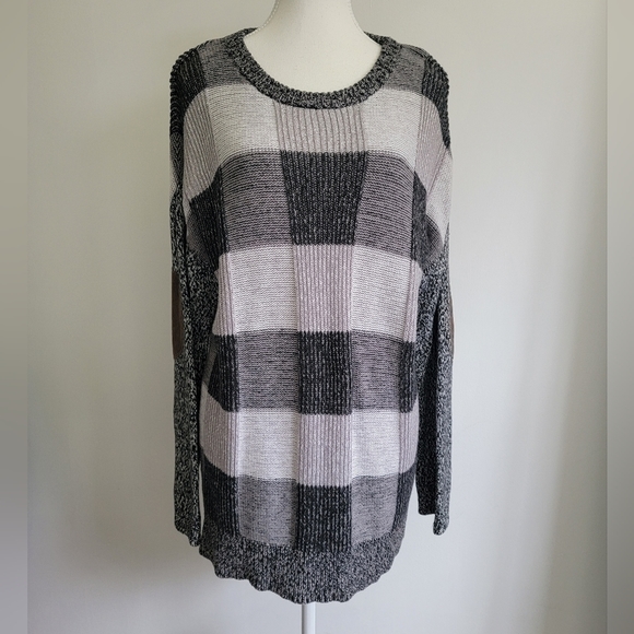 URBAN OUTFITTERS BDG  Oversized Sweater - Picture 10 of 10